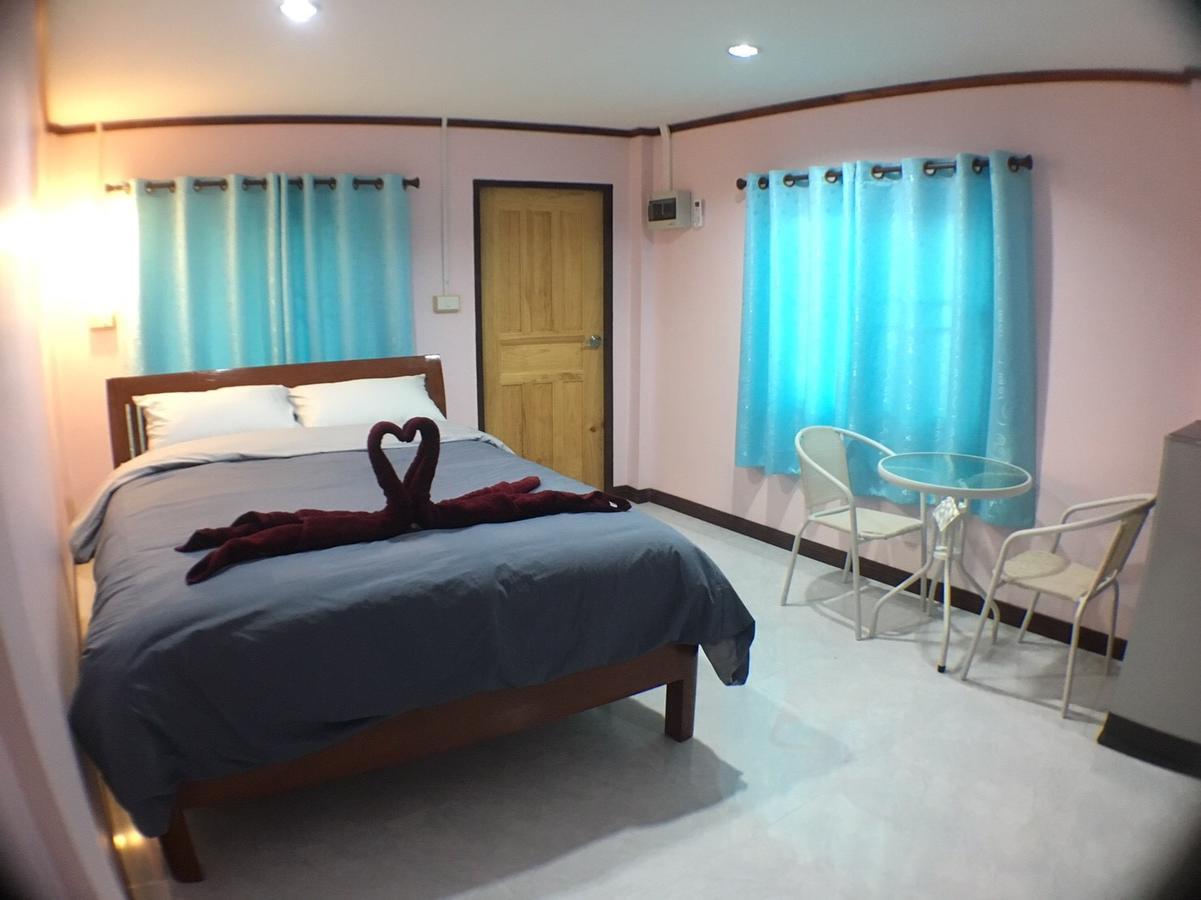 Smile Resort Ban Phai Cham Sin Dış mekan fotoğraf